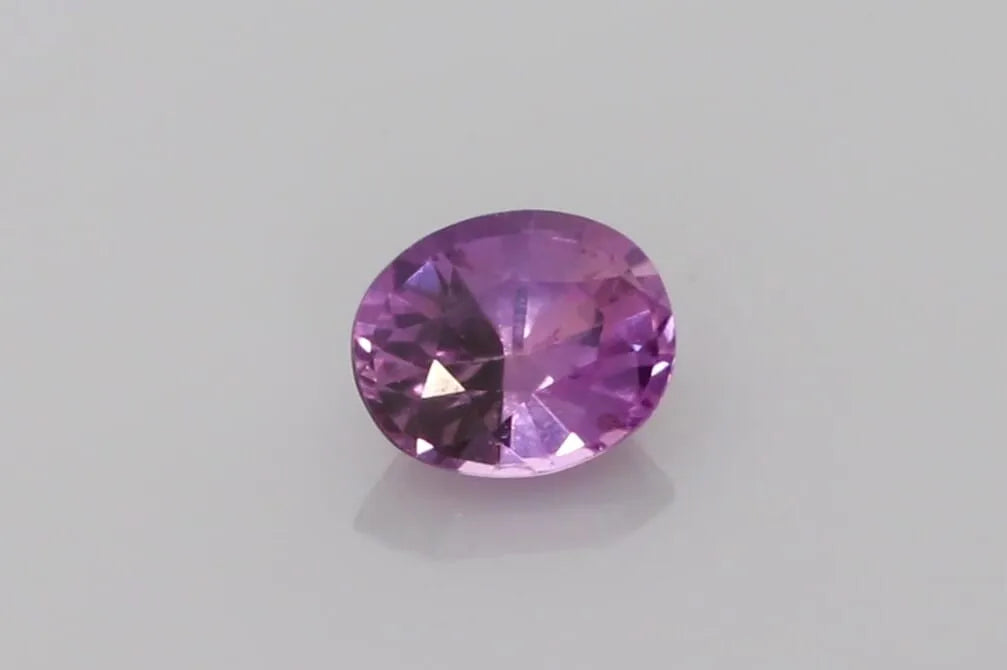 1.11ct oval natural sapphire (colour multicolor, clarity slightly included, cut faceted) ag & co jewellery
