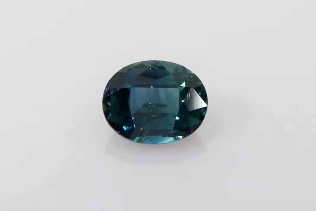 1.16ct oval natural sapphire (colour bicolor, clarity slightly included, cut faceted) ag & co jewellery
