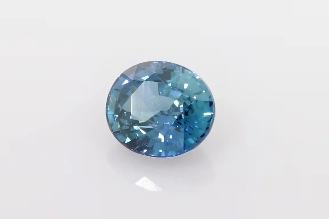 2.01ct oval natural sapphire (colour bicolor, clarity slightly included, cut faceted) ag & co jewellery