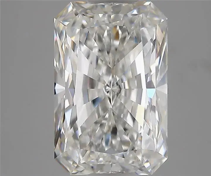 2.35ct radiant lab grown diamond (colour e, clarity vvs2, igi certified) - ag & co jewellery