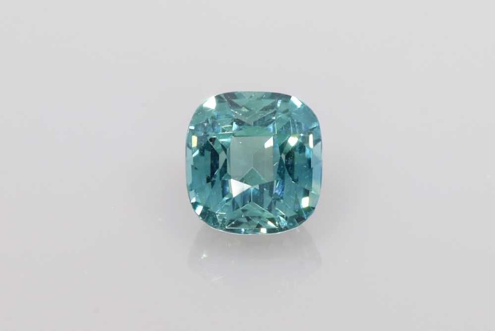 1.57ct other natural sapphire (colour bicolor, clarity slightly included, cut faceted) ag & co jewellery