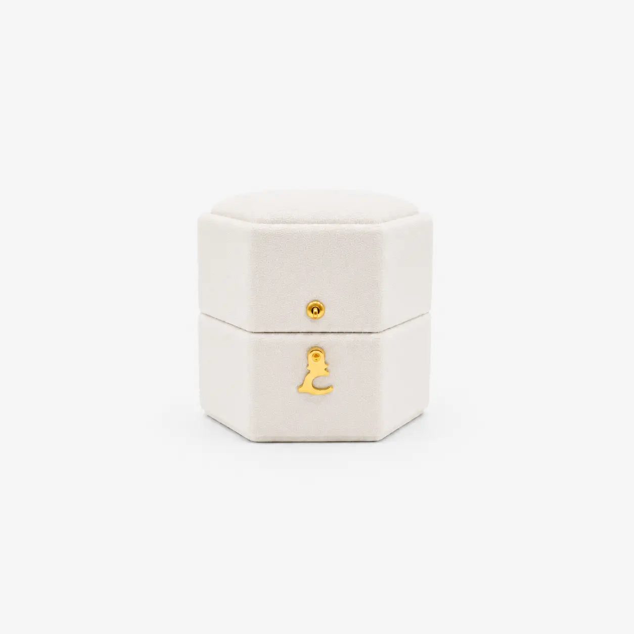 ag & co luxury velvet pocket proposal engagement ring box - ivory white ag & co jewellery