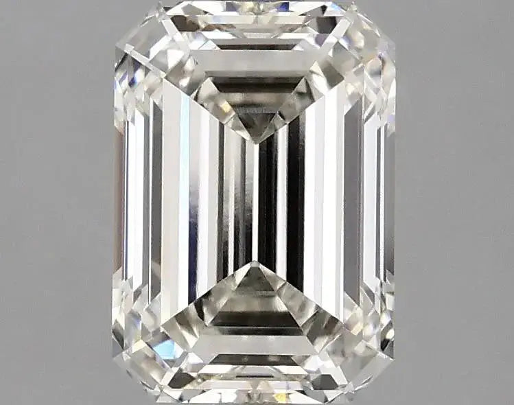 1.70ct Oval Lab Grown Diamond (Colour I, Clarity VVS2, IGI Certified)