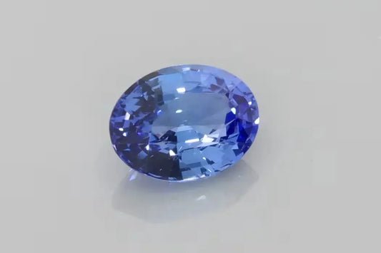 2.25ct Oval Natural Sapphire (Colour Blue, Clarity Slightly Included, Cut Faceted) - AG & CO Jewellery