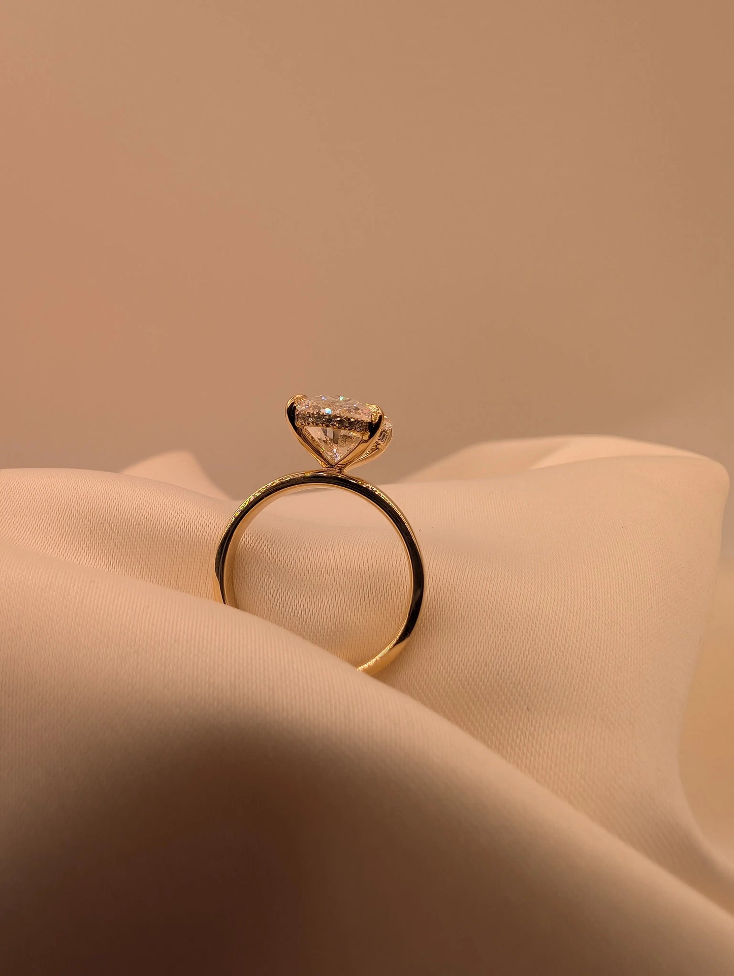 4.60ct oval solitaire with hidden halo ag & co jewellery