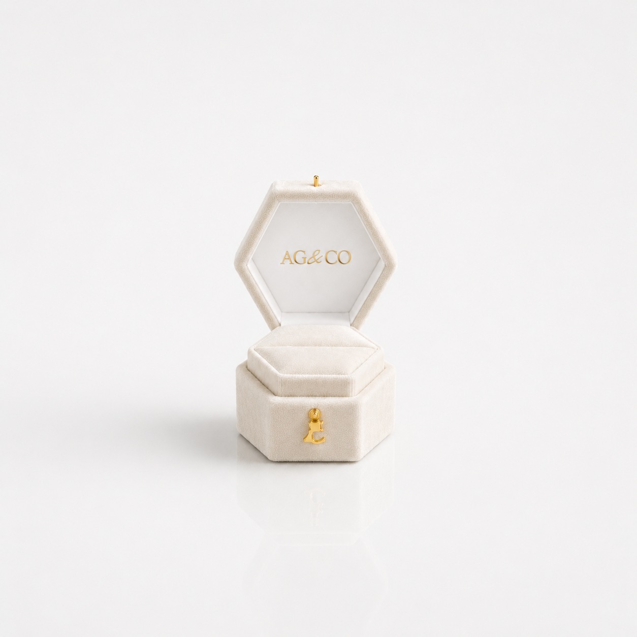 ag & co luxury velvet pocket proposal engagement ring box - ivory white ag & co jewellery