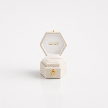 AG & CO Luxury Velvet Pocket Proposal Engagement Ring Box - Ivory White AG & CO Jewellery