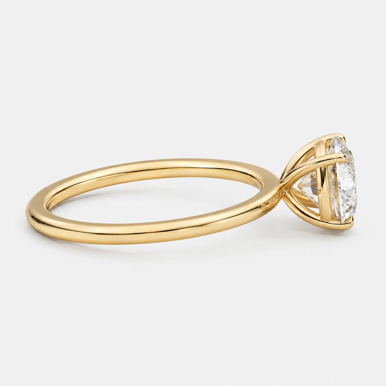 ALLEGRA 4-prong Round Hidden Halo Solitaire AG & CO Jewellery