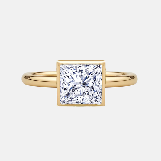 CÉLINE princess bezel solitaire ring AG & CO Jewellery