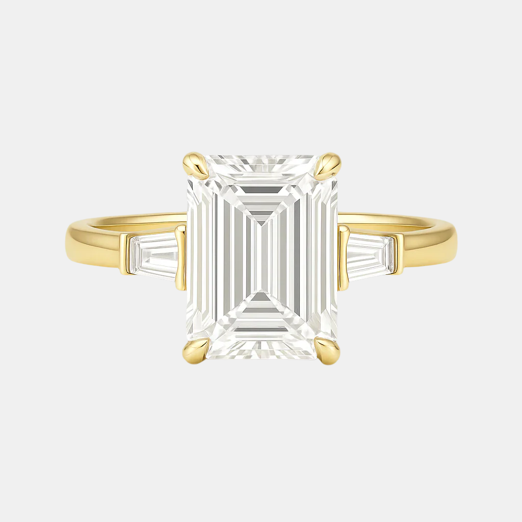 eva - emerald trilogy solitaire engagement ring yellow gold ag & co jewellery