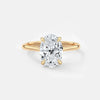 Oval / 14K Yellow Gold