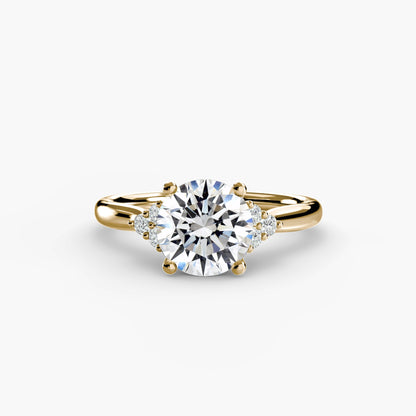 Solitaire with Cluster Shoulders AG & CO Jewellery