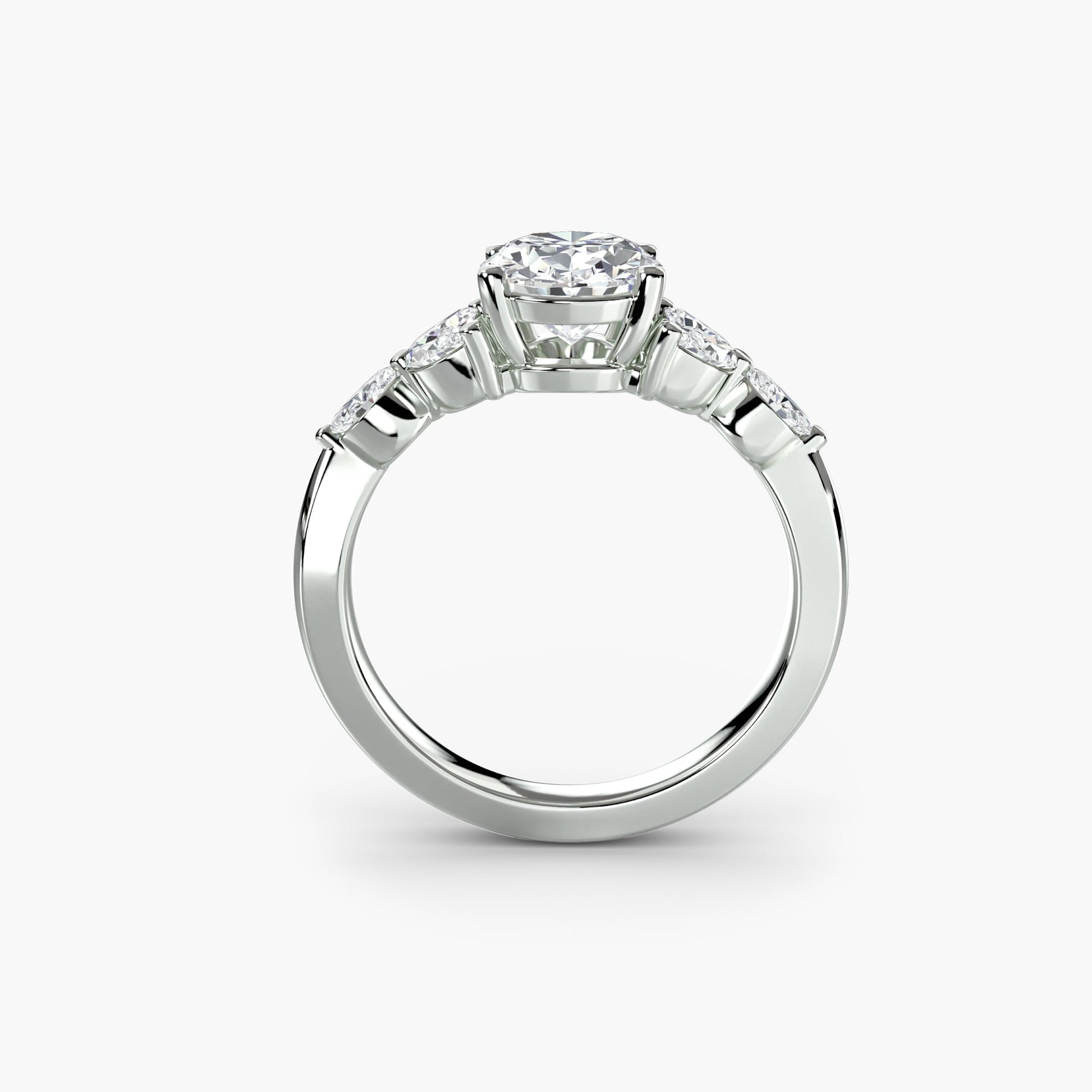 The Shoulder Cluster Ring AG & CO Jewellery